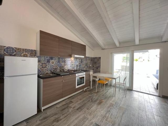 Apartmán Casa Sylvia SantʼAntìoco Exteriér fotografie